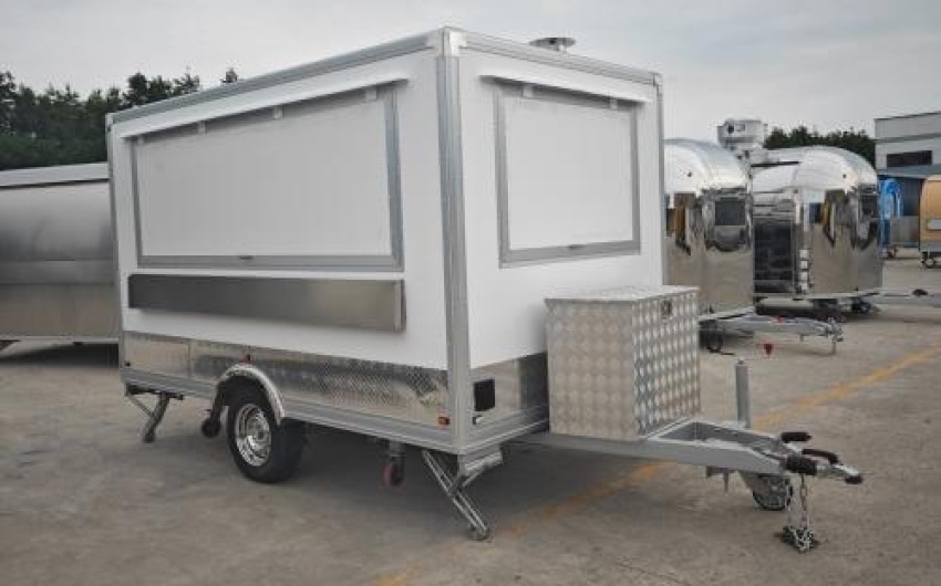 Food Truck Squadrato 280 - GM MOTORS