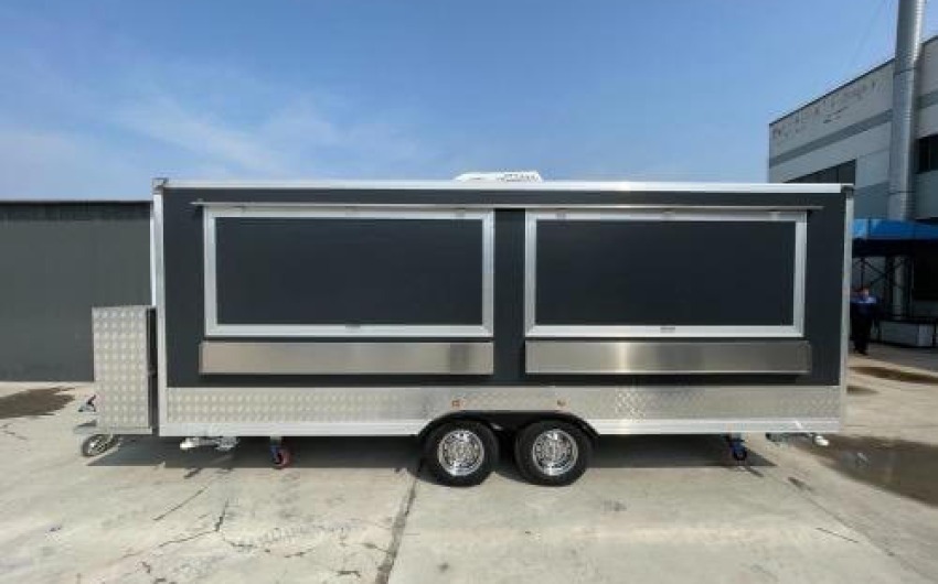 Food Truck Squadrato 480 - GM MOTORS