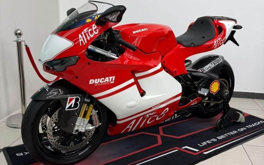 Ducati Desmosedici RR - GM MOTORS