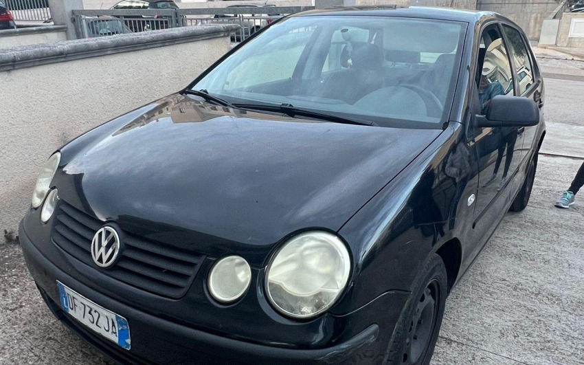 Volkswagen Polo IV 2001 5p 14 tdi Trendline - GM MOTORS