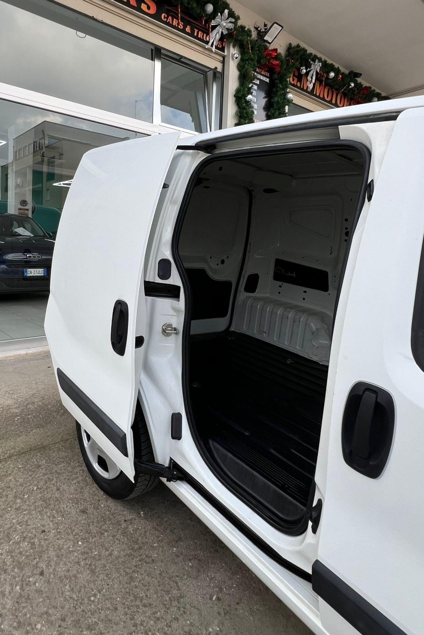Fiat Fiorino Professional 75 CV
