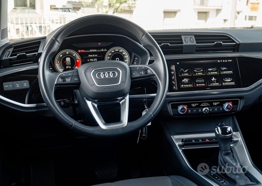 Audi Q3 35 TDI S tronic Business Advanced