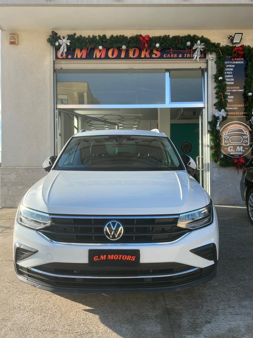 Volkswagen Tiguan II 2021 2.0 tdi Life 122cv