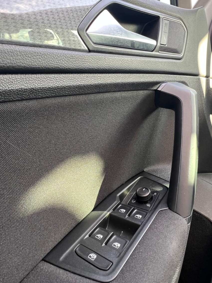 Volkswagen Tiguan II 2021 2.0 tdi Life 122cv