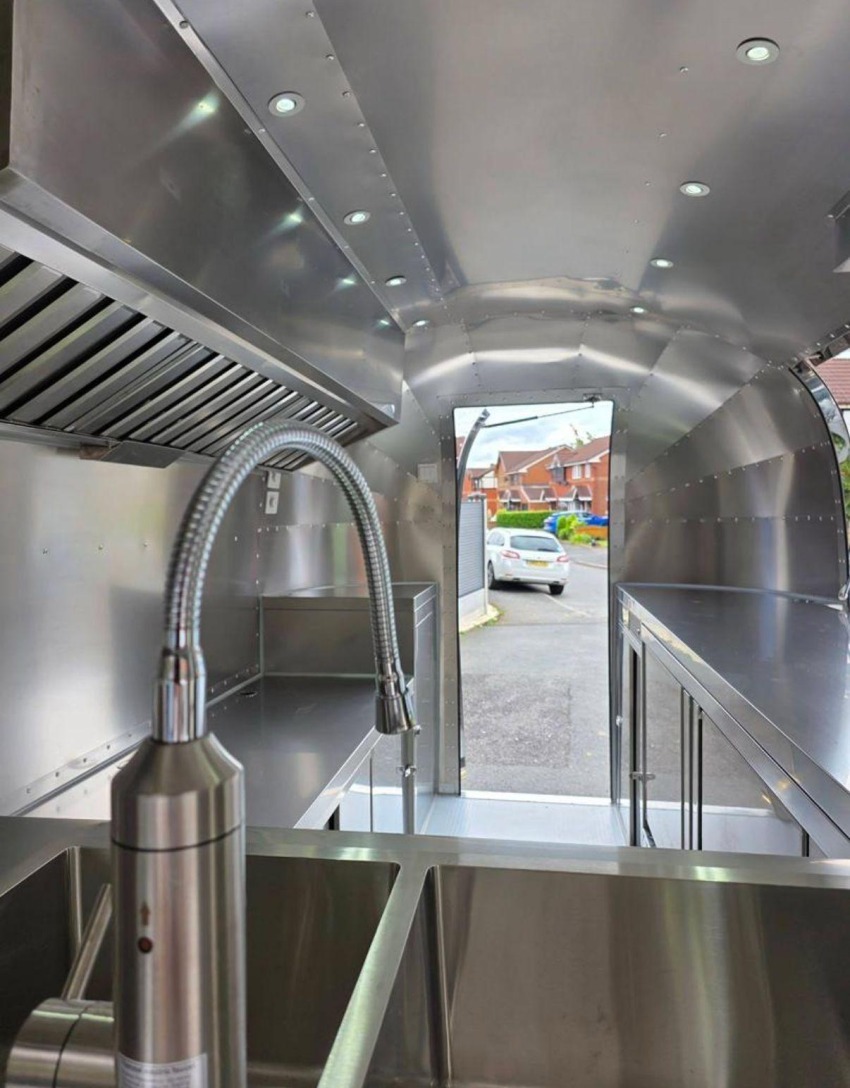 Food Truck Airstream 330