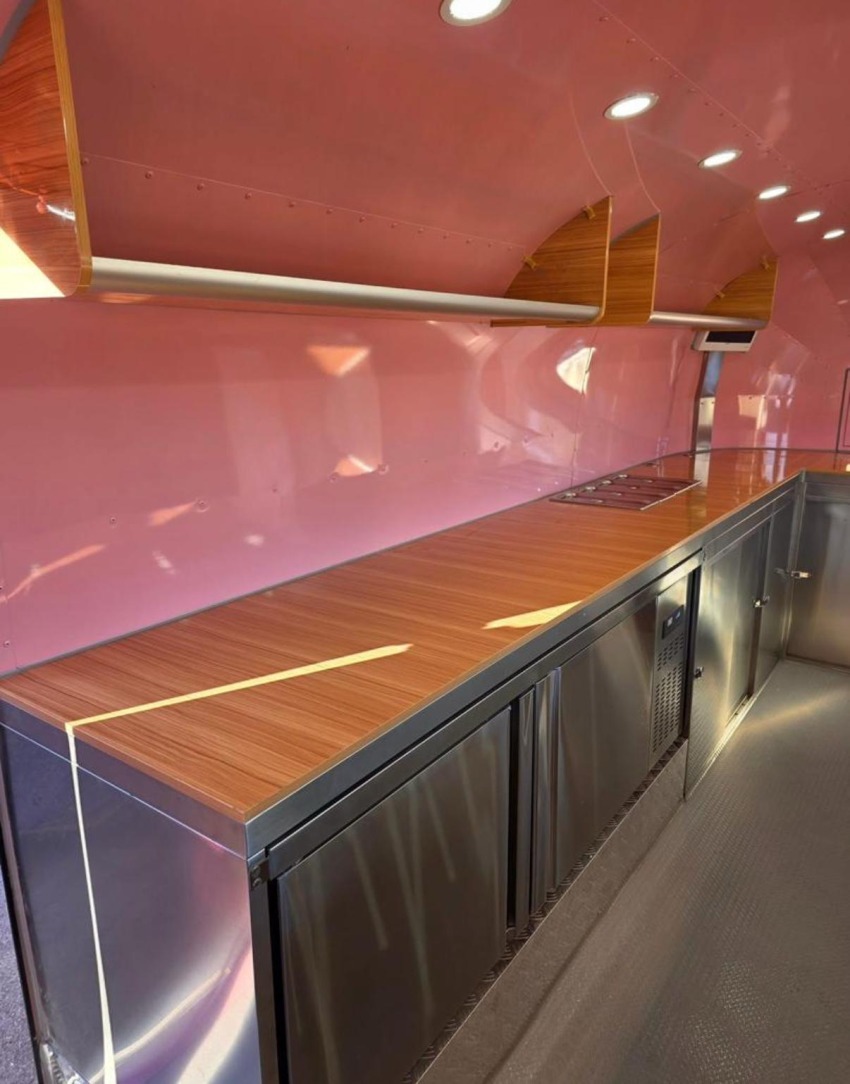 Food Truck Airstream 580