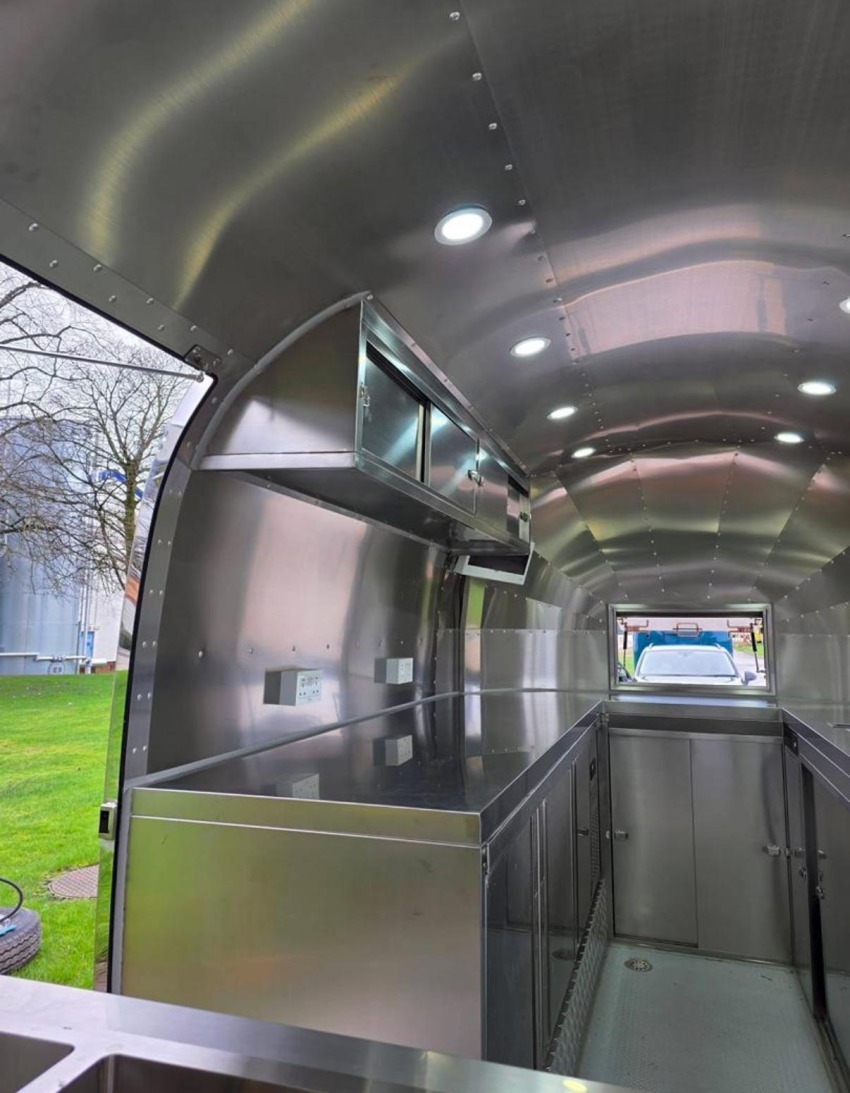 Food Truck Airstream 380