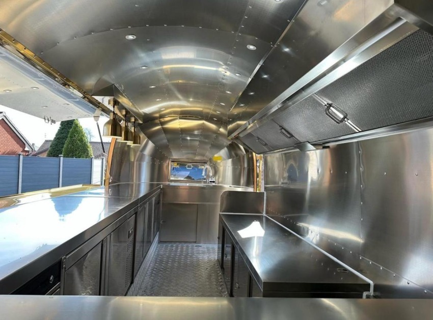 Food Truck Airstream 680