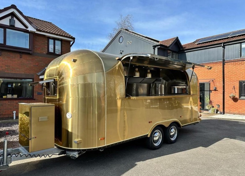 Food Truck Airstream 680
