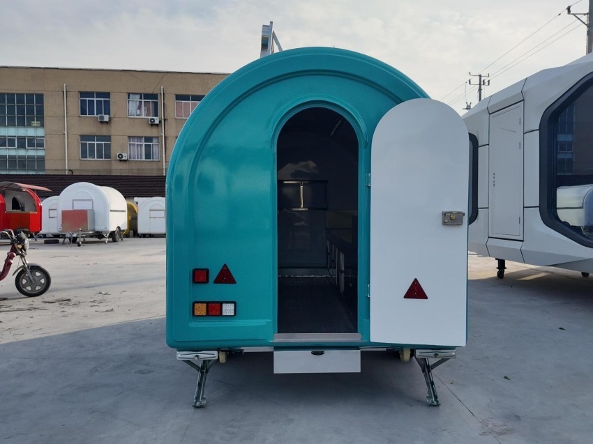 Food Truck Compact 340