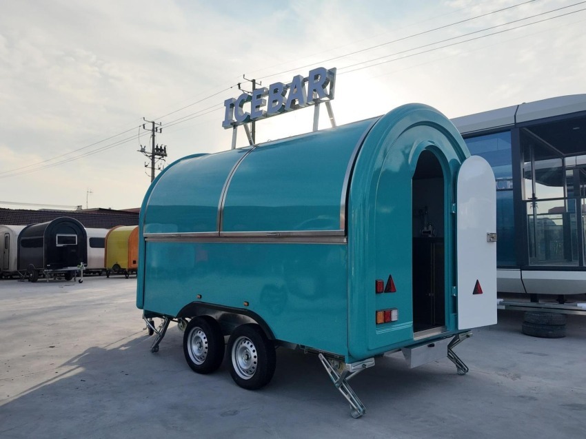 Food Truck Compact 340