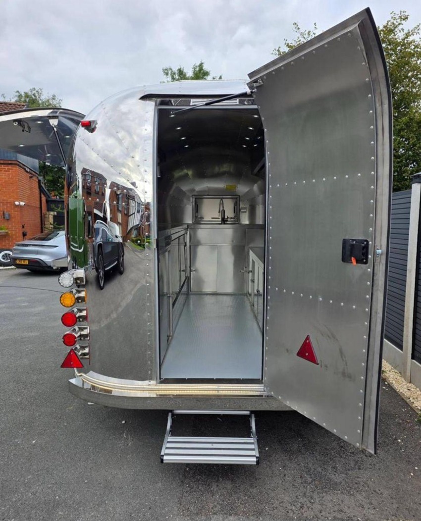Food Truck Airstream 330