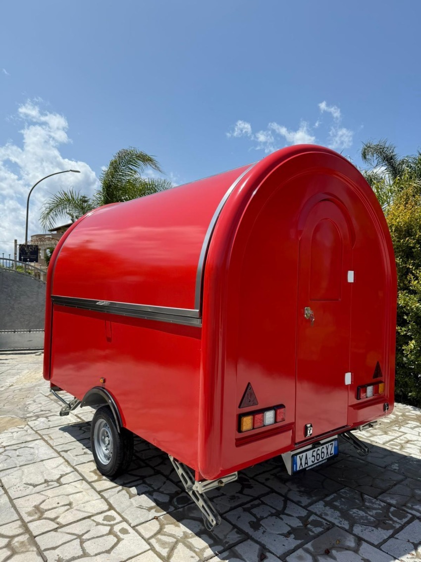 Food Truck Compact 280