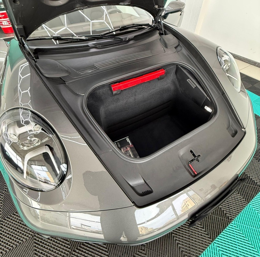 Porsche 911 Carrera 4s