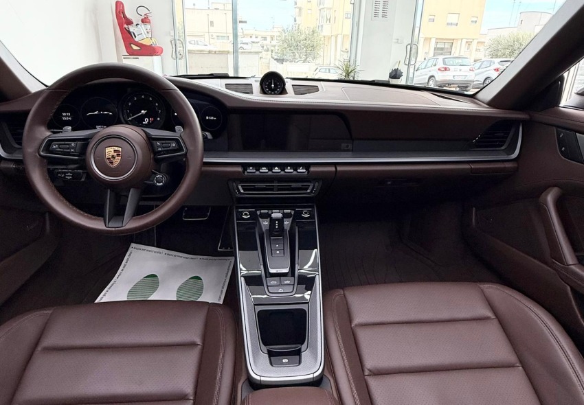 Porsche 911 Carrera 4s