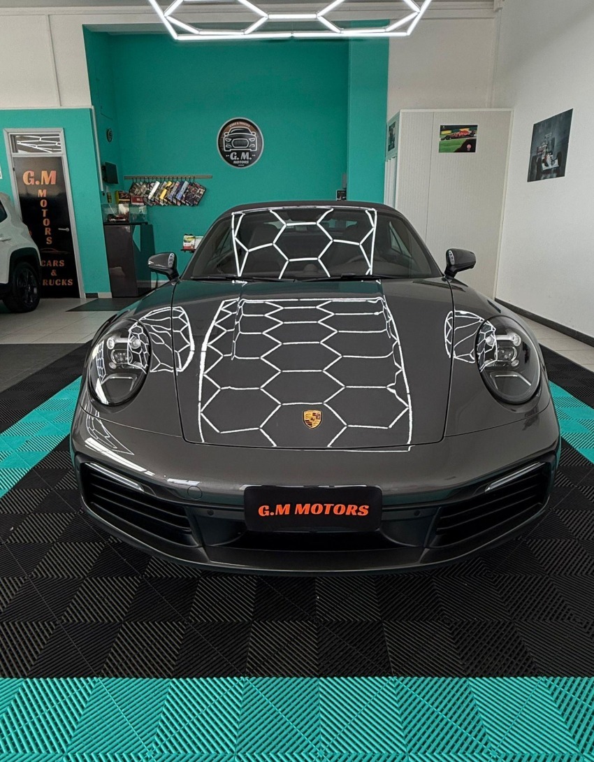 Porsche 911 Carrera 4s