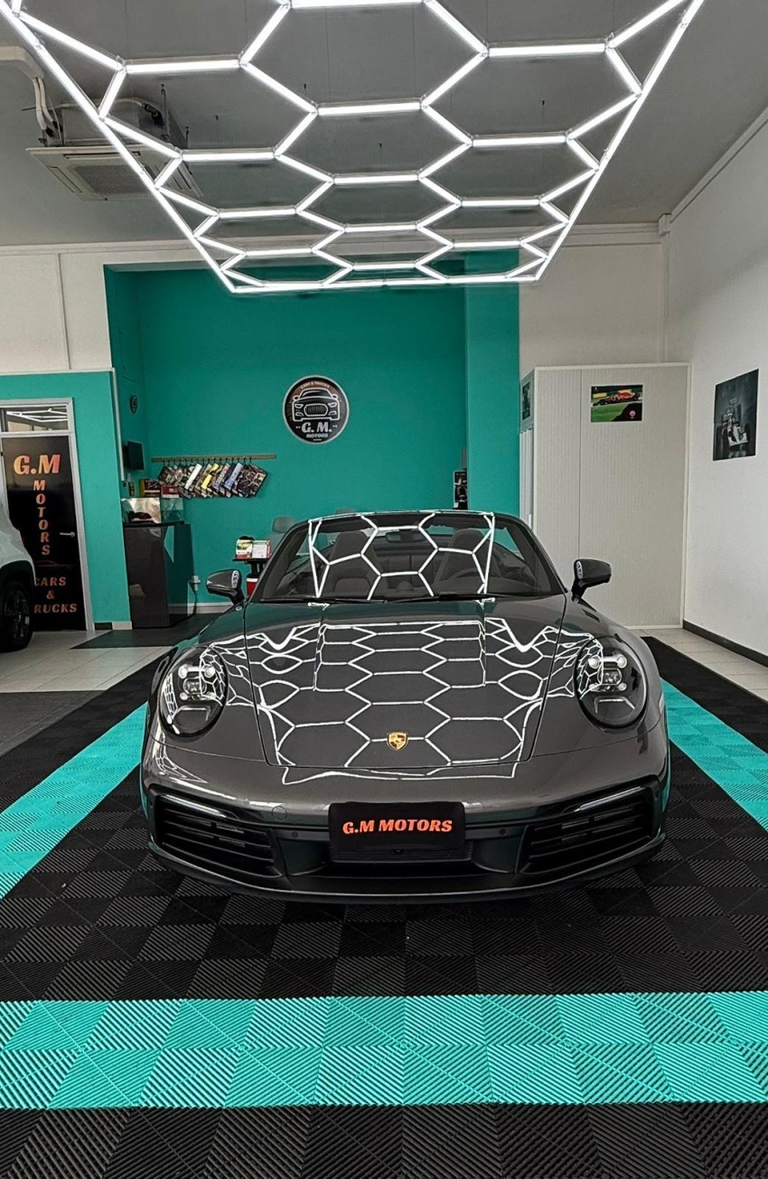 Porsche 911 Carrera 4s