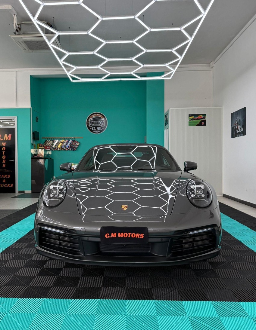 Porsche 911 Carrera 4s