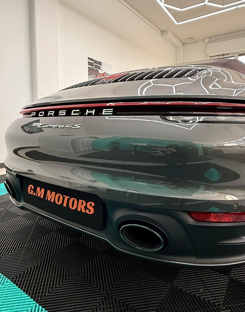 Porsche 911 Carrera 4s