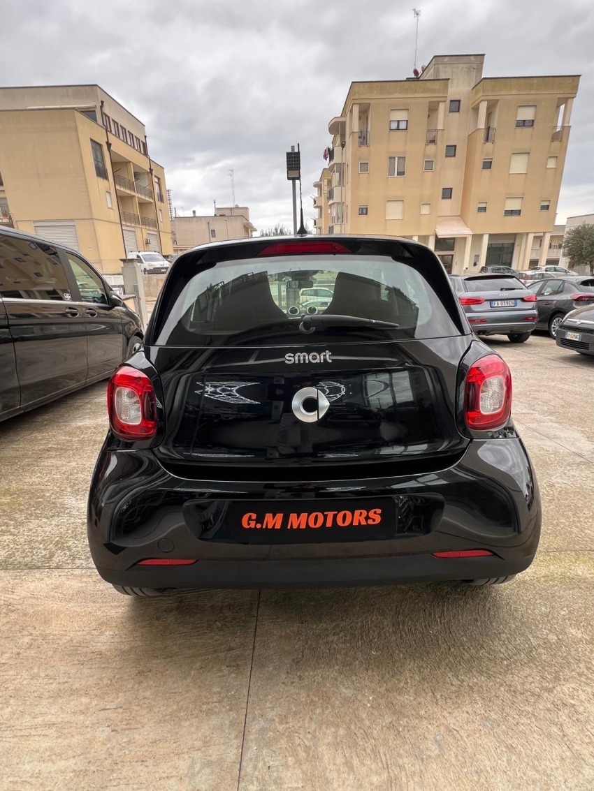 Smart Forfour II