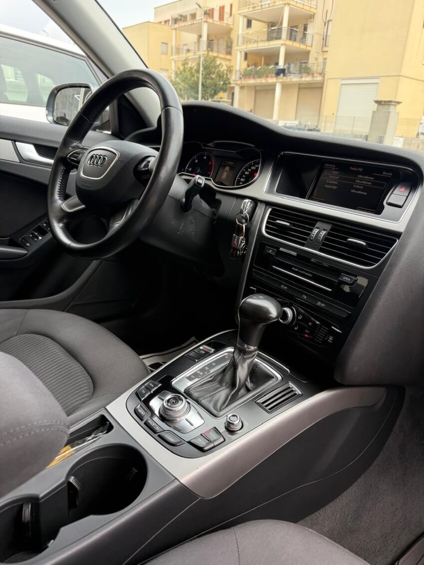 Audi A4 Avant Business Multitronic
