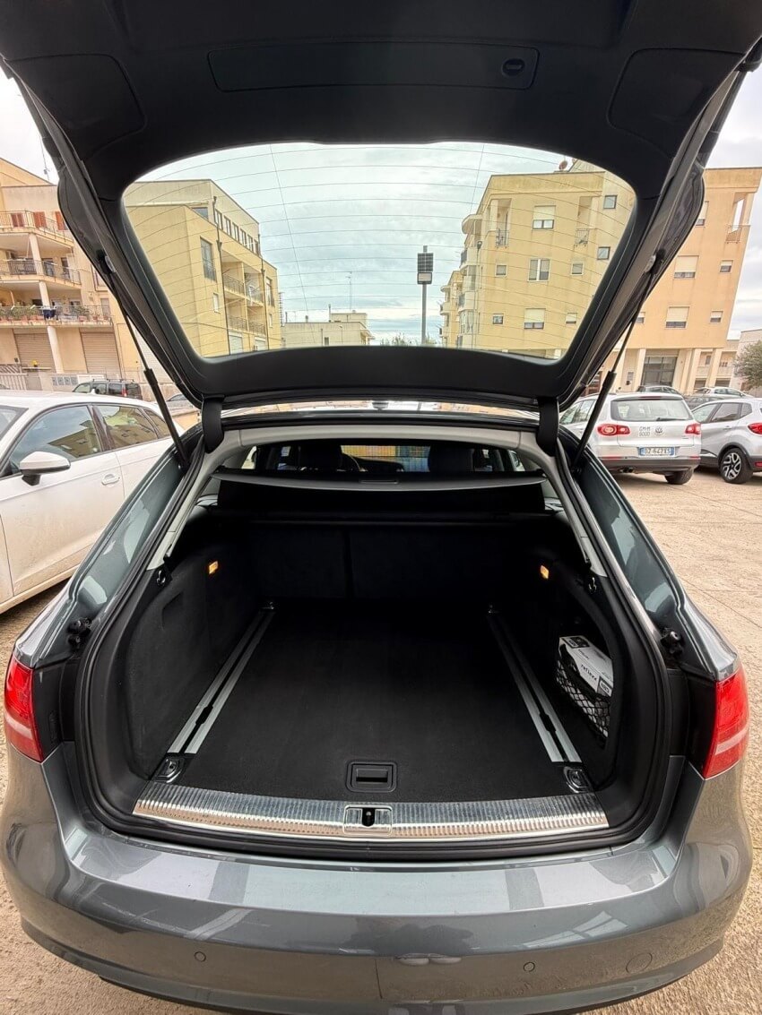 Audi A4 Avant Business Multitronic
