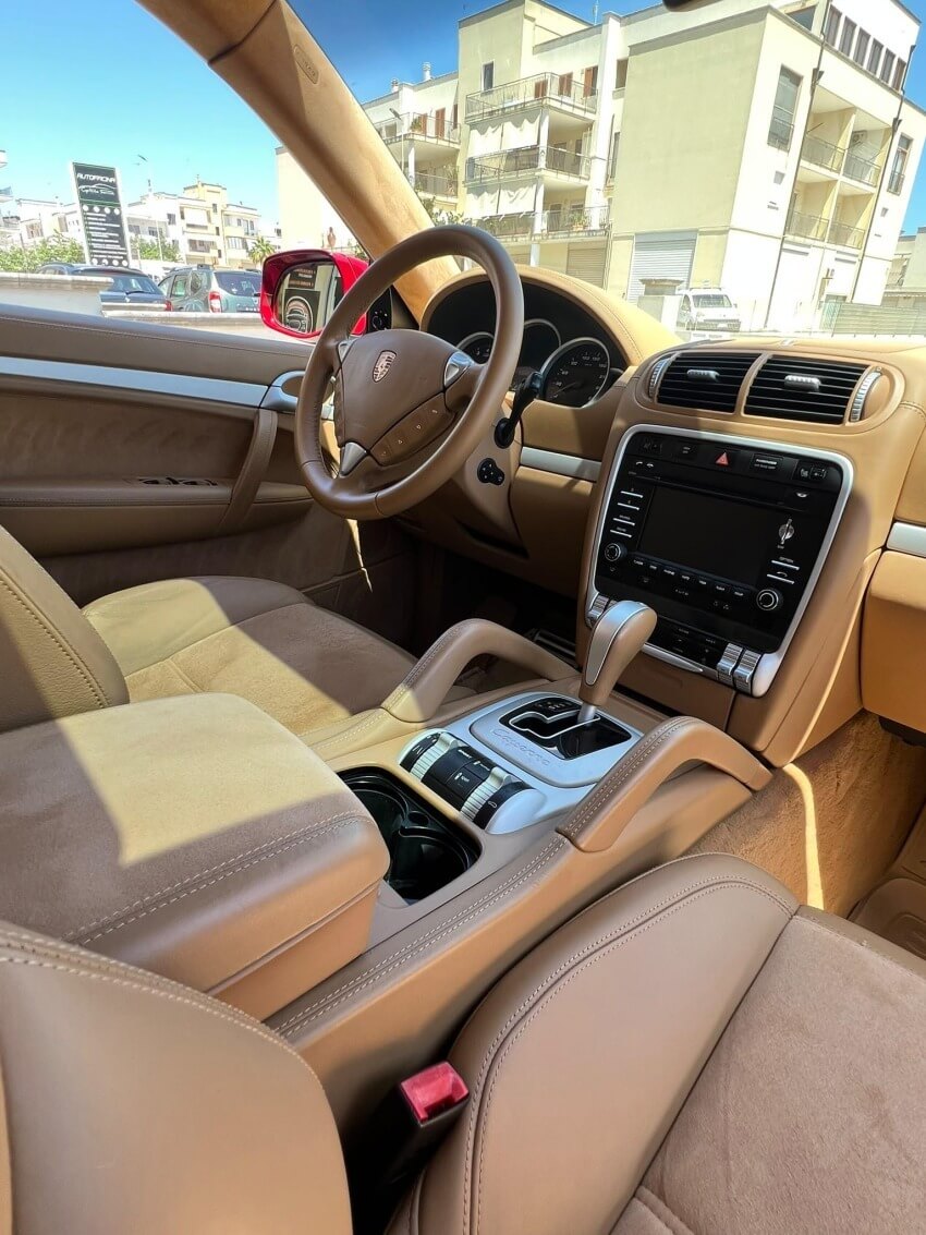 Porsche Cayenne GTS