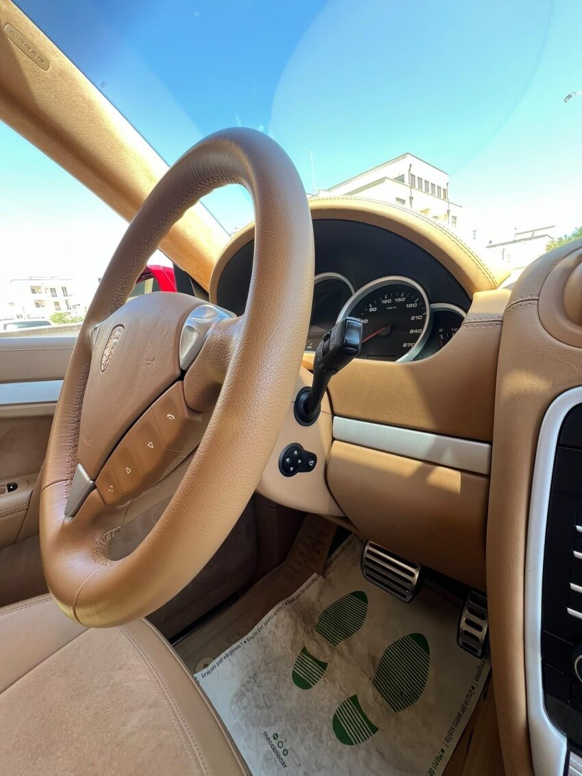 Porsche Cayenne GTS