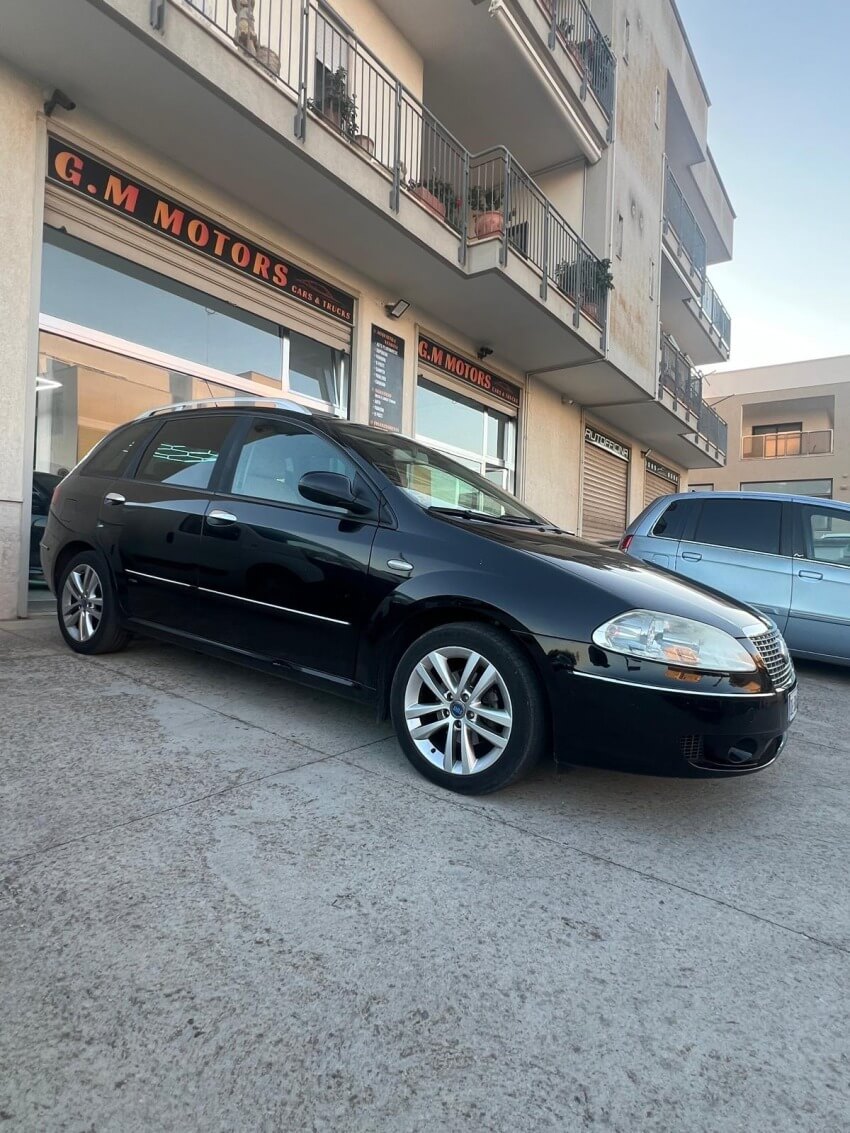 Fiat Croma 1.9 Multijet 16V Must