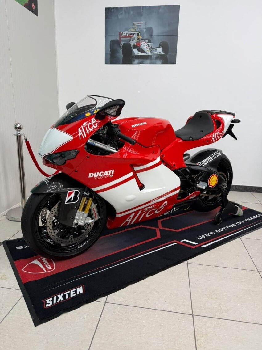 Ducati Desmosedici RR