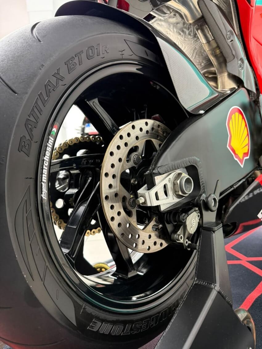 Ducati Desmosedici RR