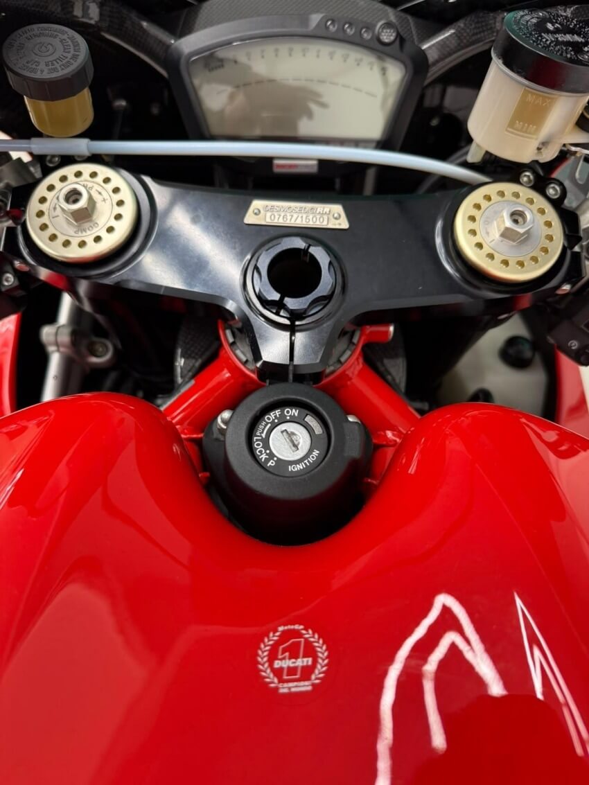 Ducati Desmosedici RR