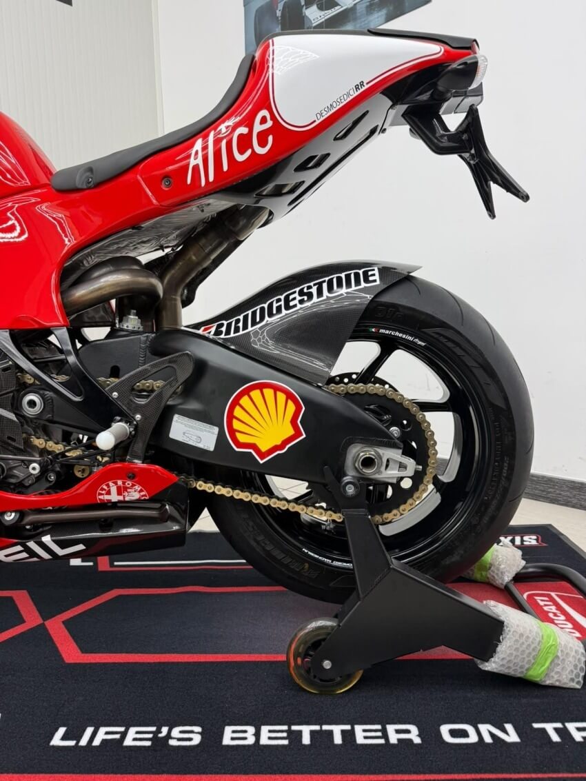 Ducati Desmosedici RR