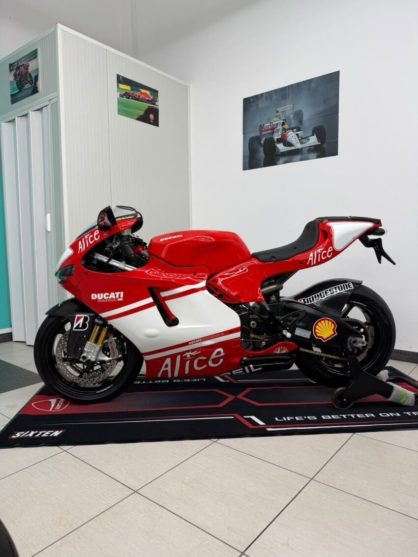 Ducati Desmosedici RR