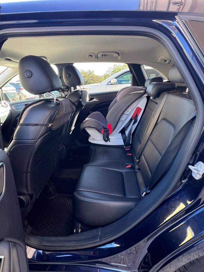 Mercedes-Benz B180 Premium 