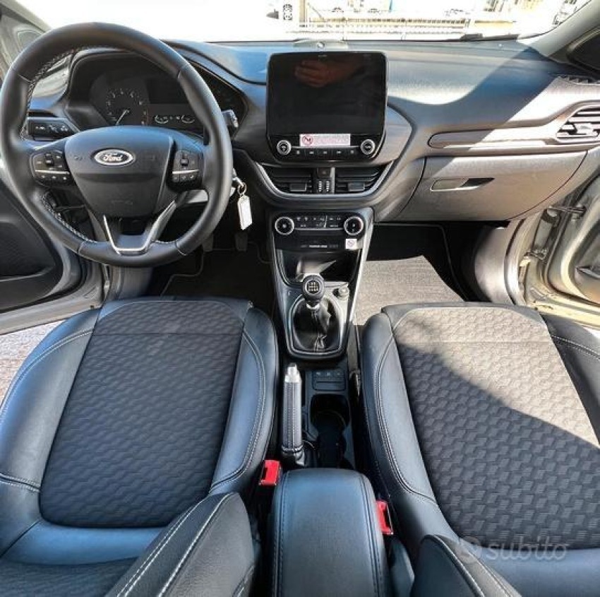 Ford Puma 1.0 EcoBoost Hybrid 125 CV Titanium