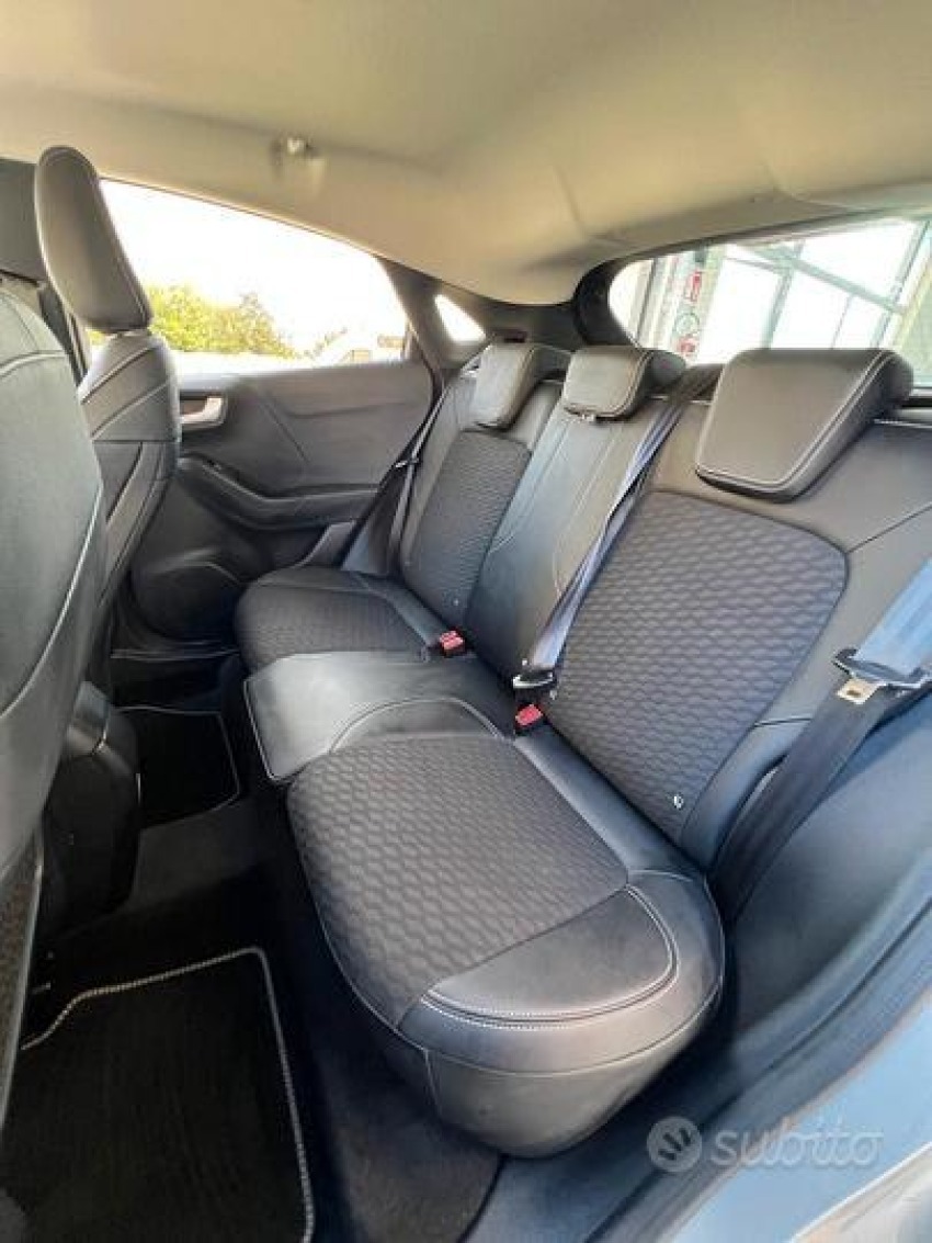 Ford Puma 1.0 EcoBoost Hybrid 125 CV Titanium